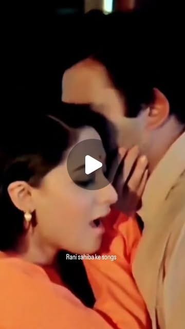 Bahon Mein Chale Aao